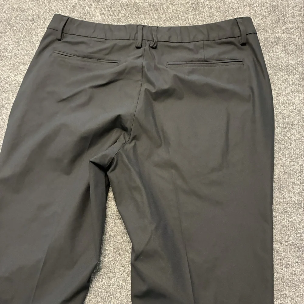 Quince Black Performance Stretch Technical Dress Pants Mens 36x30 Casual